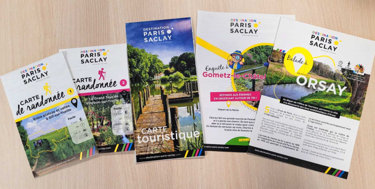 Touristic flyer - Destination Paris-Saclay
