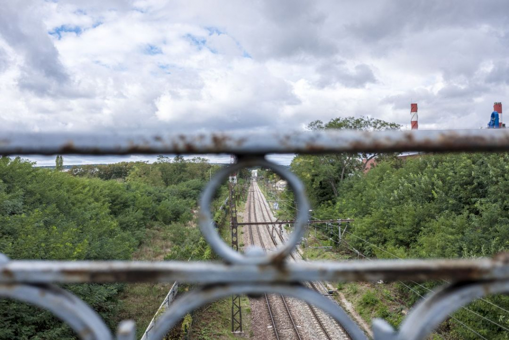 railway tracks