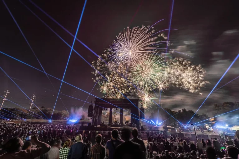 événements, Feu d'artifice à la fête de Massy