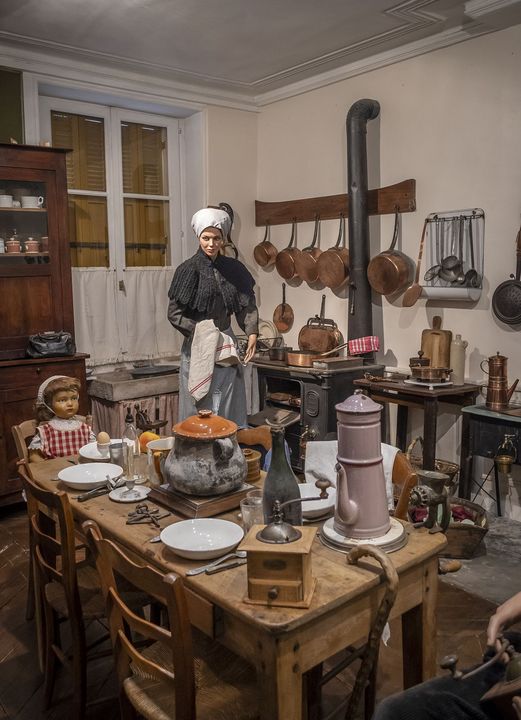 Kitchen, Musée du Hurepoix, Palaiseau