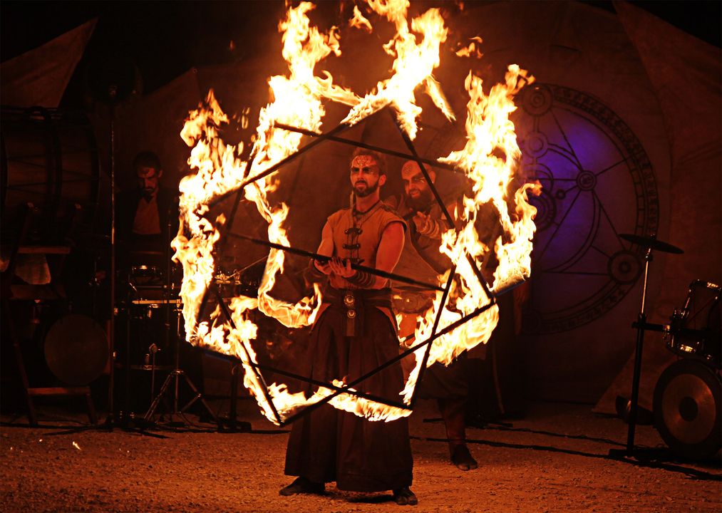 Fête médiévale de Montlhéry, spectacle de feu