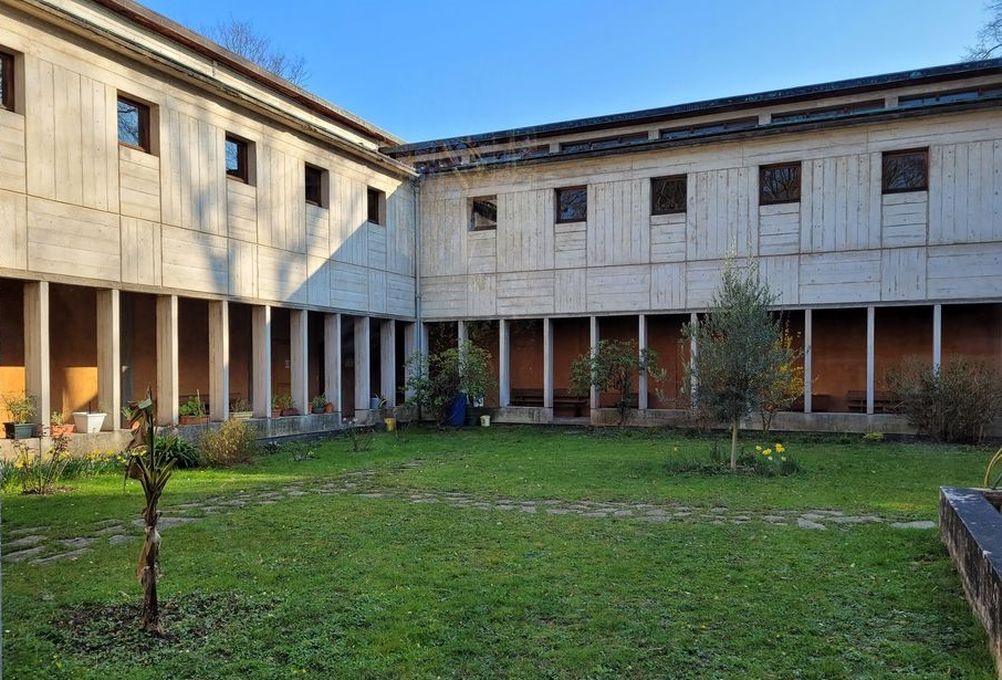 Cloister of Clarté Dieu convent