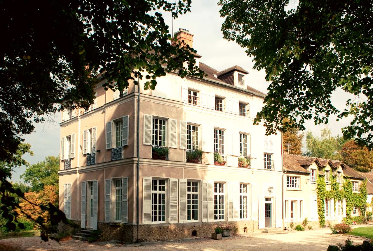 Château de la vierge Bures-sur-Yvette