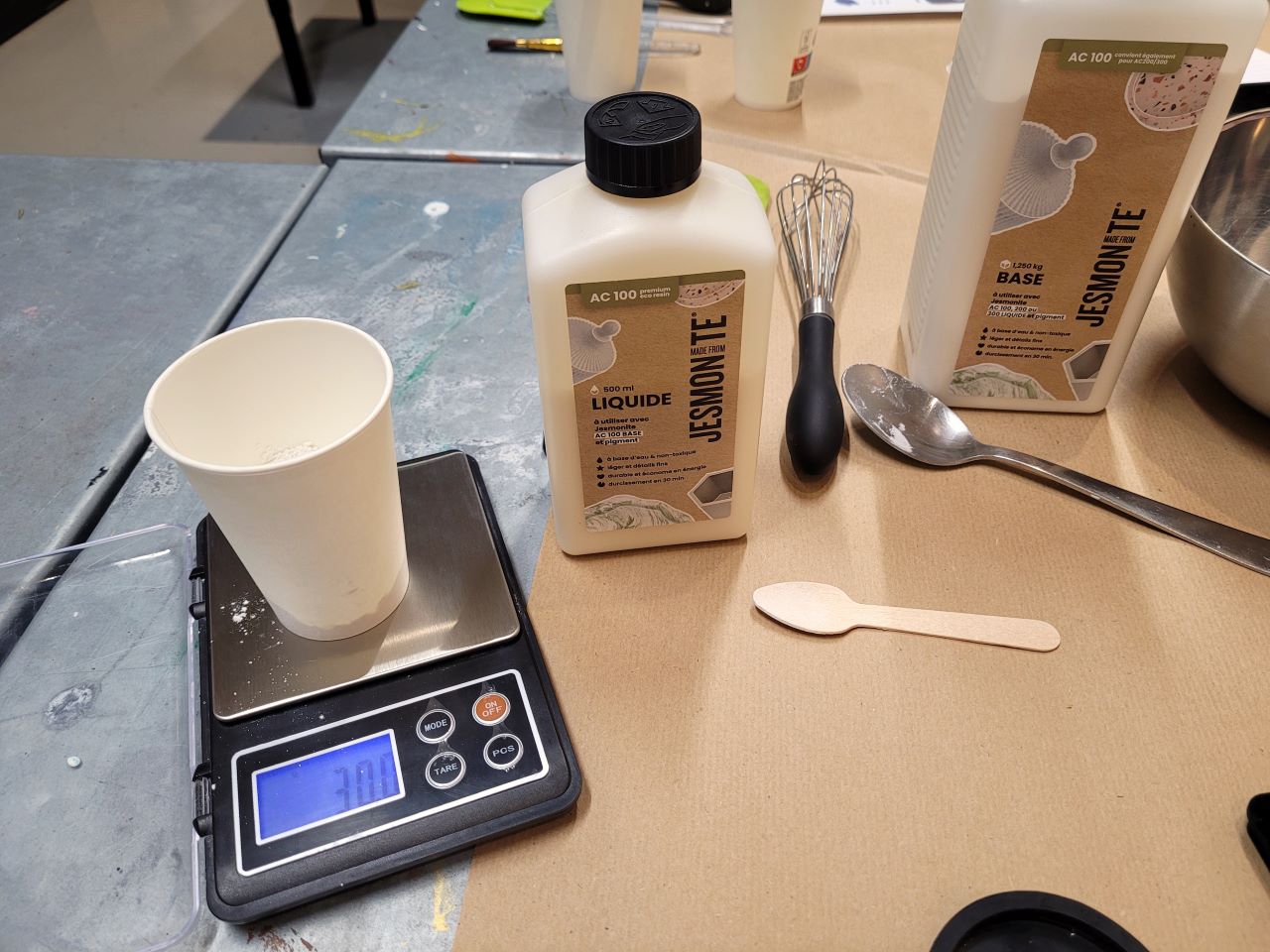 Atelier jesmonite