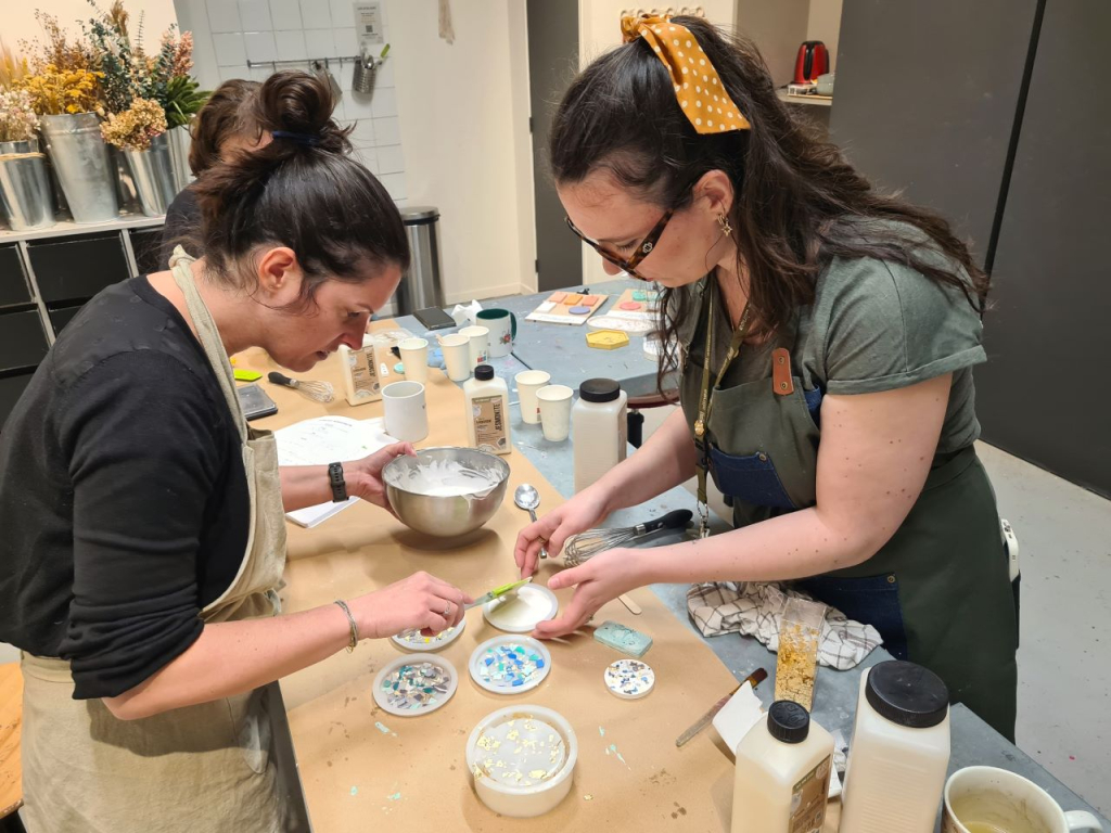 Atelier jesmonite