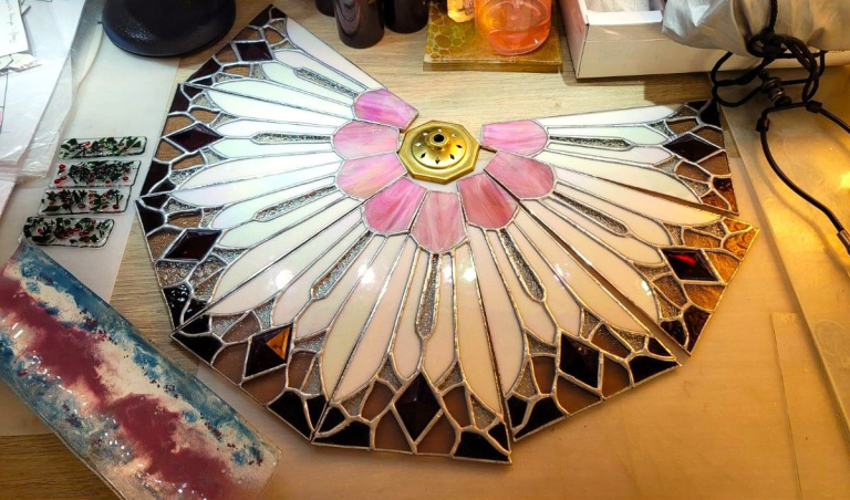 Atelier vitrail avec Arielle M